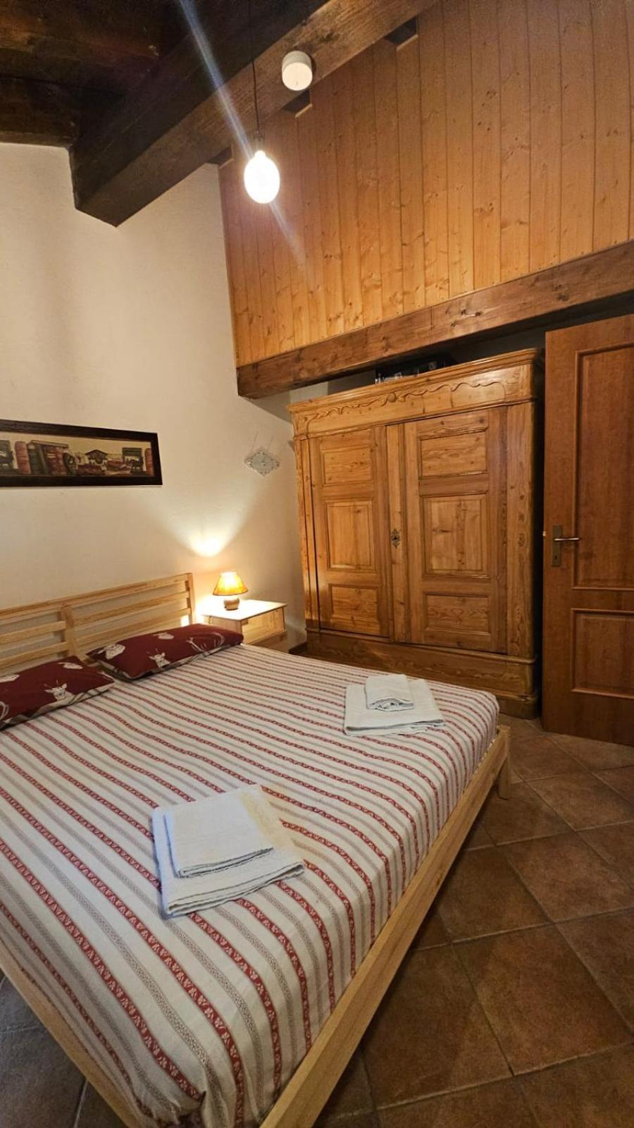 Petit Royal - Appartamento Charmant Per 6 Persone - Con Giardino E Balcone - Maisons De Charme Champoluc Extérieur photo
